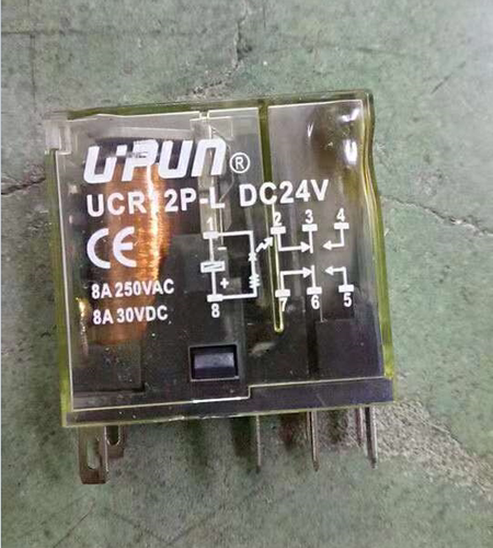 中间继电器UCR12P-LDC24V220V