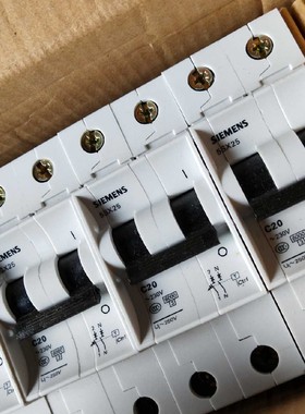 西门子小型断路器空气开关 5SX25 C20 20A 230V 现货 5SX52 C6A