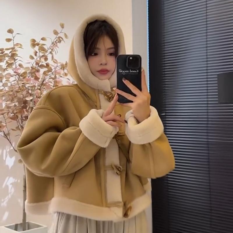 新款2024秋冬保暖羊羔绒机车服