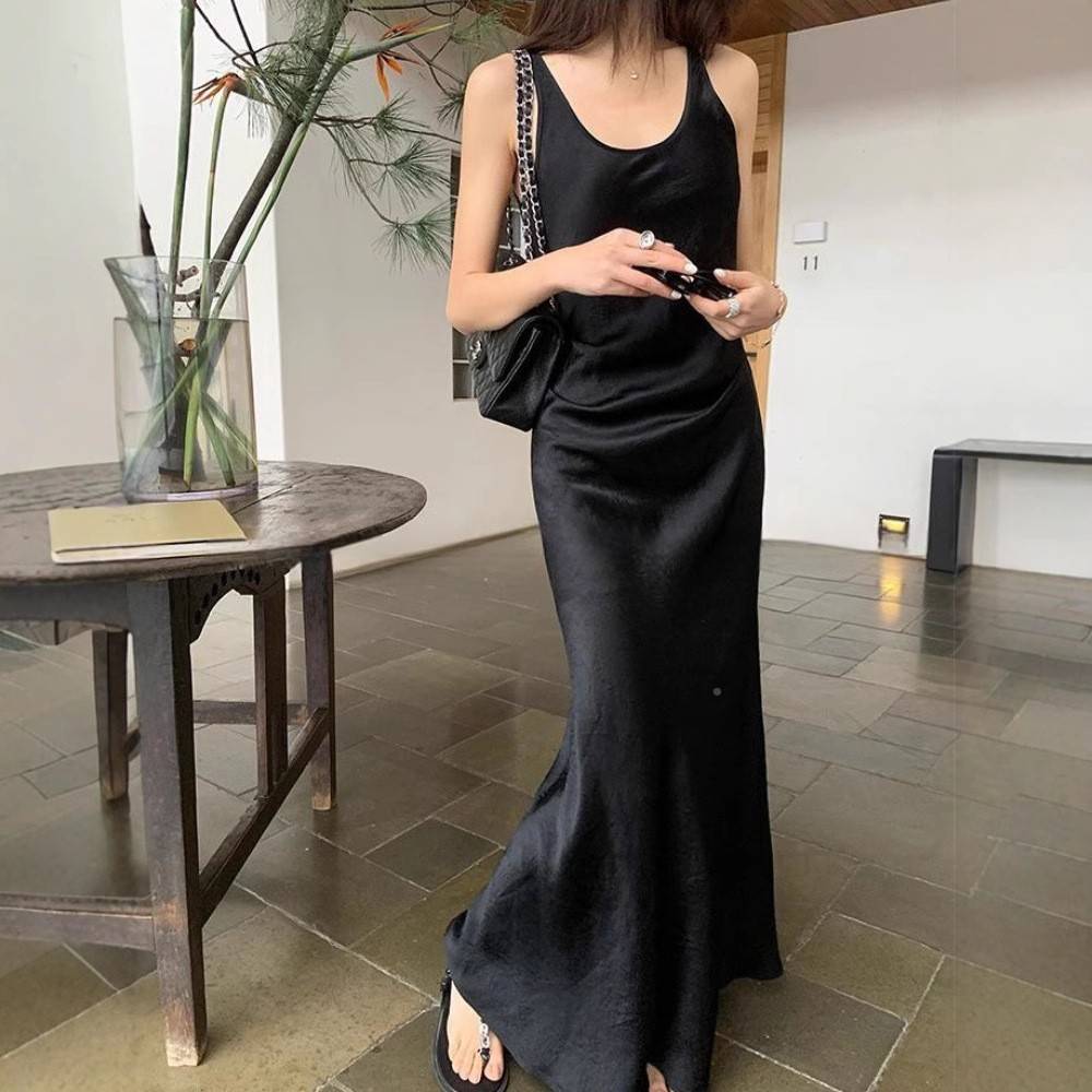 法式高级感缎面醋酸背心裙长裙气流质裙显瘦吊带连衣女光子RAR女