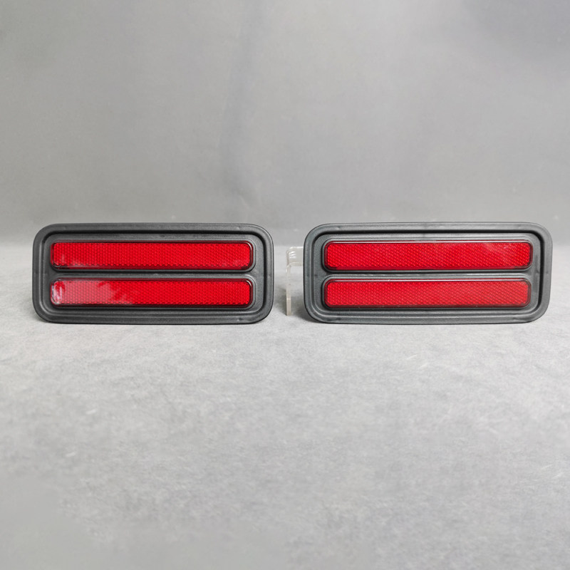 24-25款北汽212T10改装LED后杠灯
