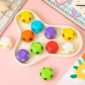 跨境怀旧儿童创意解压手指陀螺扭蛋玩具35mm发泄减压足球指尖爆款