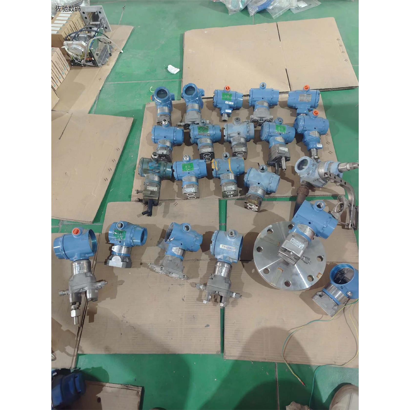 议价出3051罗斯蒙特变送器二手拆机二十来个打包处理需要联系