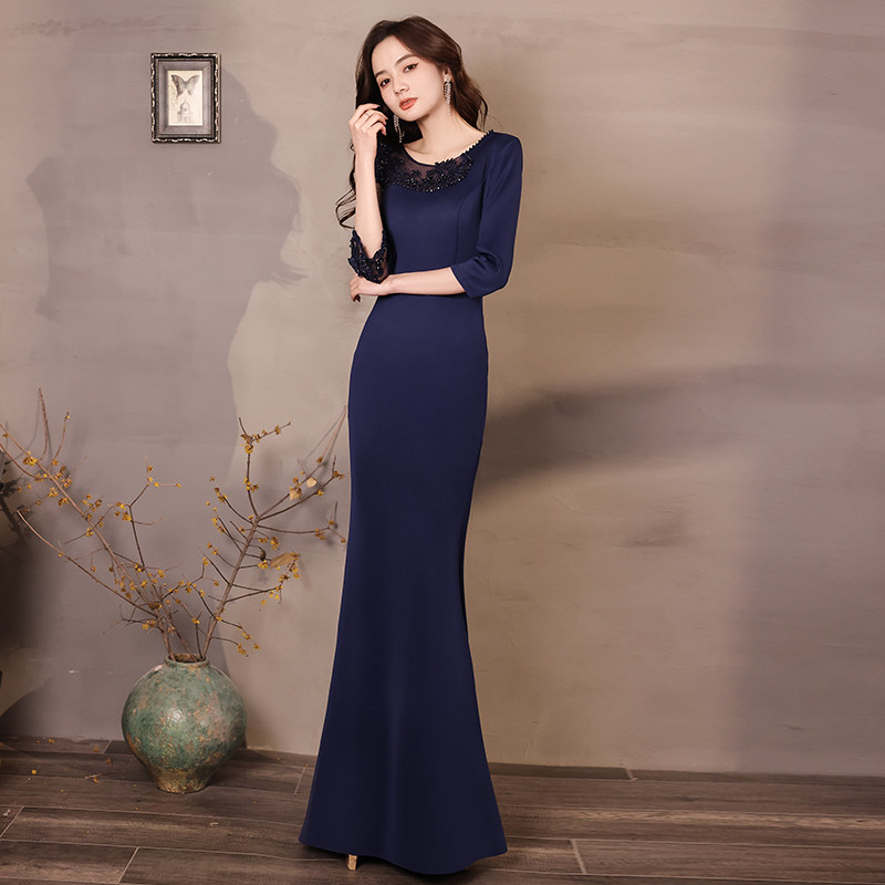 夏季高档修身鱼尾主持人晚礼服图片