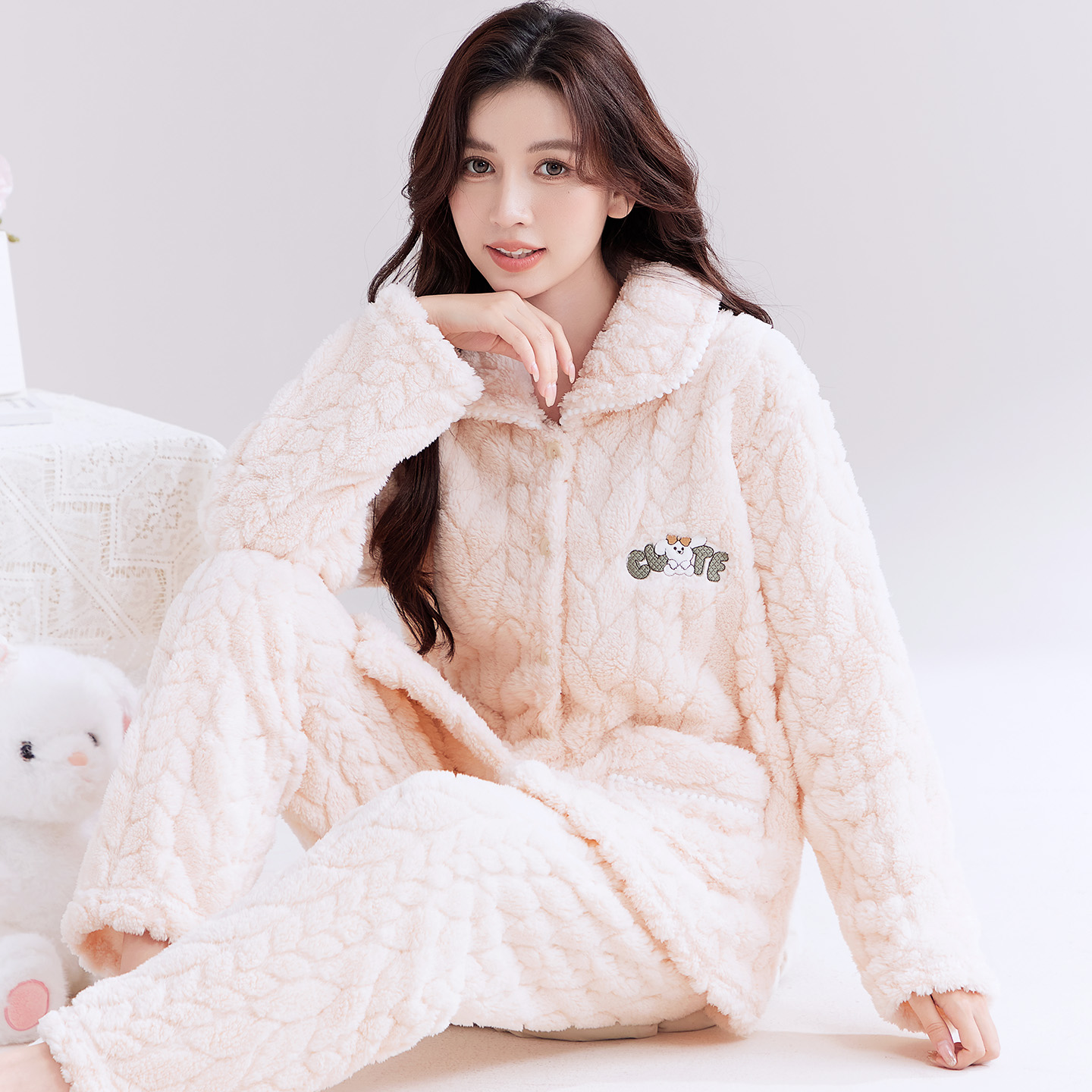 长毛绒睡衣女秋冬季加肥加大保暖