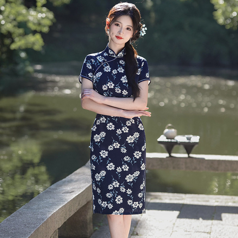 新中式2026夏季新款旗袍国风连衣裙短款内衬女装演出礼服日常跨境