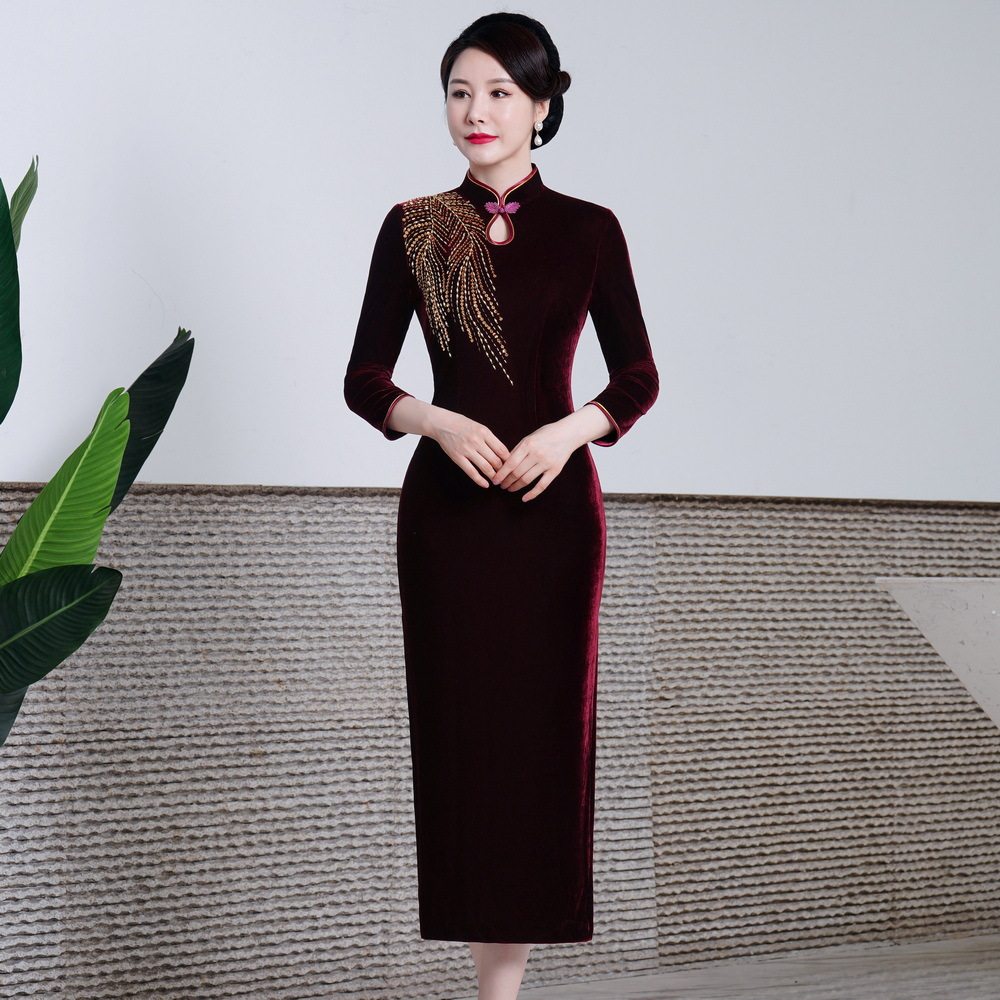 2026秋装新款改良丝绒旗袍长款长袖喜婆婆高档婚敬酒服礼服连衣裙