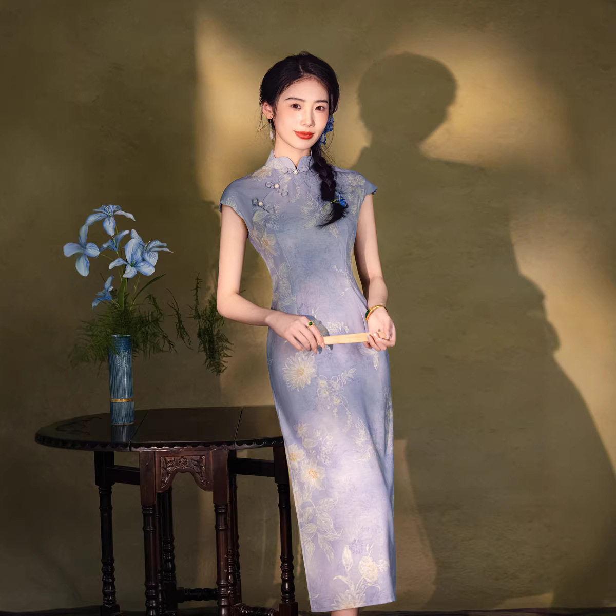 2026夏季新款蓝色绝美感旗袍复古气质年轻款文艺显白连衣裙礼服