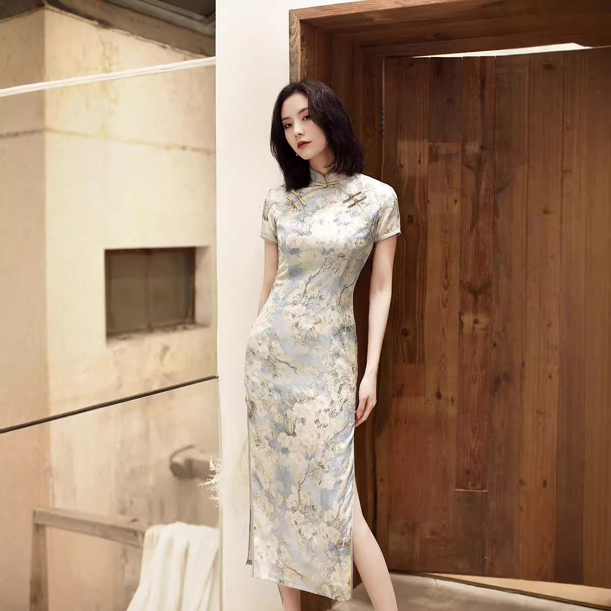 2025春新款时尚优雅日常修身显瘦气质改良短袖长款汉服旗袍连衣裙