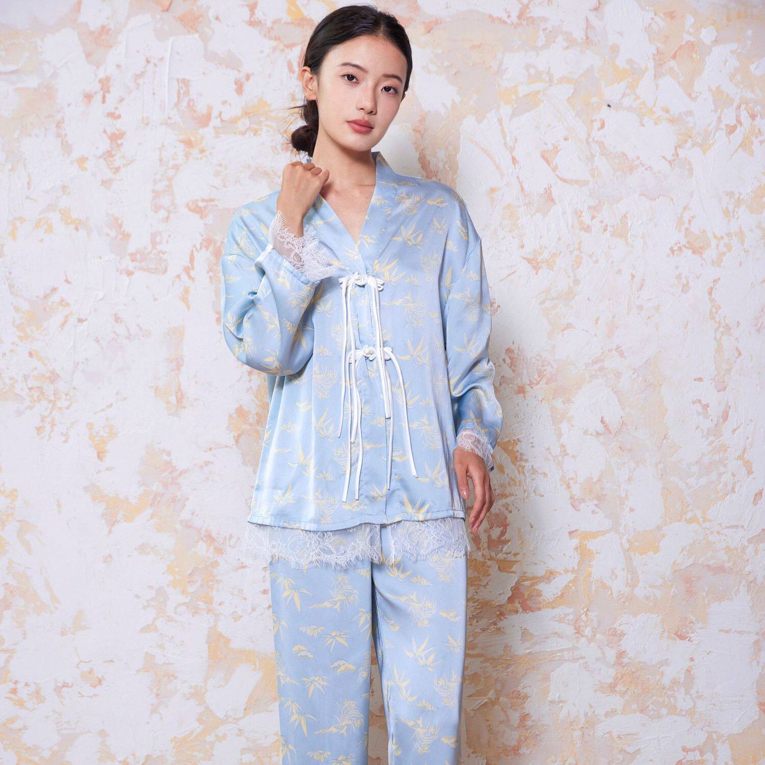 2026年新款新中式国风早秋女睡衣套装印花绑带盘扣长袖长裤两件套