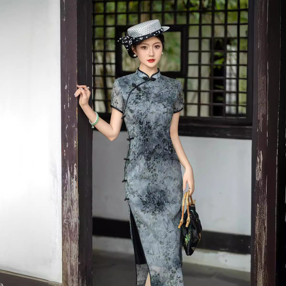植绒扎染旗袍2026春时尚改良少女年轻款气质女装新中式礼服连衣裙