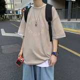 卡其色