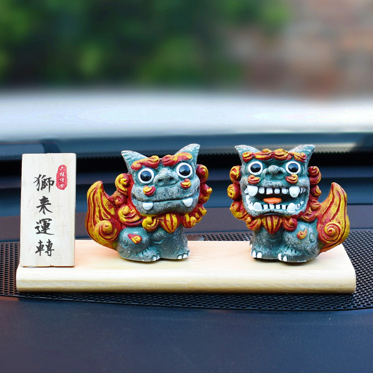 国潮狮子高档中控台车载