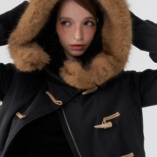 礼拜天约会“黑金派对”拼色连帽毛领斜襟牛角扣毛绒棉服夹克外套