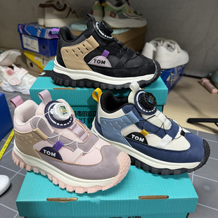 撤柜儿童运动鞋秋冬皮面防泼水男女童轻便软底防滑旋转纽扣跑步鞋