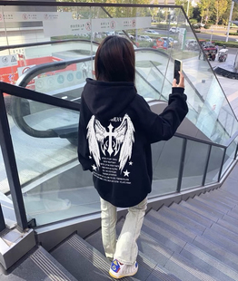 潮流炫酷翅膀印花加绒连帽卫衣女童秋冬季港风百搭中大童套头上衣