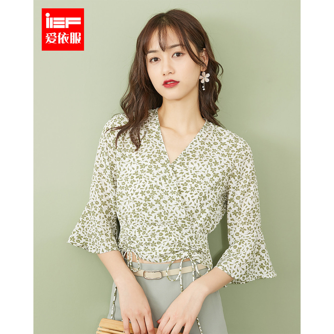 IEF/爱依服2020春夏新款韩版短款收腰气质碎花七分袖雪纺衫女上衣