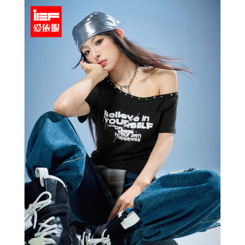 IEF/爱依服2026夏季新款美式街头辣妹气质设计感斜肩修身百搭上衣