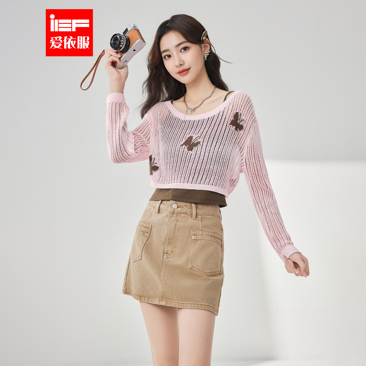 IEF/爱依服2025夏秋新款美式甜美设计感吊带毛织百搭两件套上衣