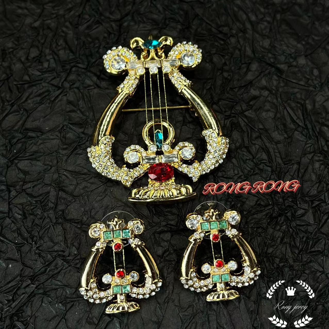 W60 中古vintage镀金镶钻竖琴耳钉典雅立体素金宫廷艺术胸花胸针