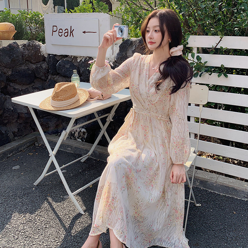 】新款2025春秋季法式v领花卉连衣裙裙7726P135K198,女装连衣裙,2C295