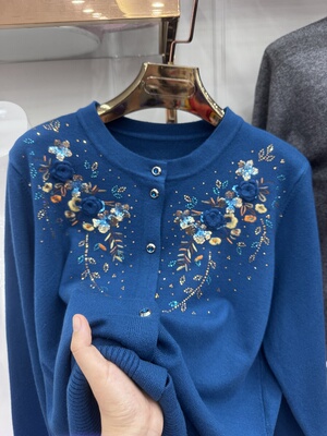 奶奶装秋装针织开衫毛衣外套宽松大码羊毛衫中老年女装妈妈上衣服