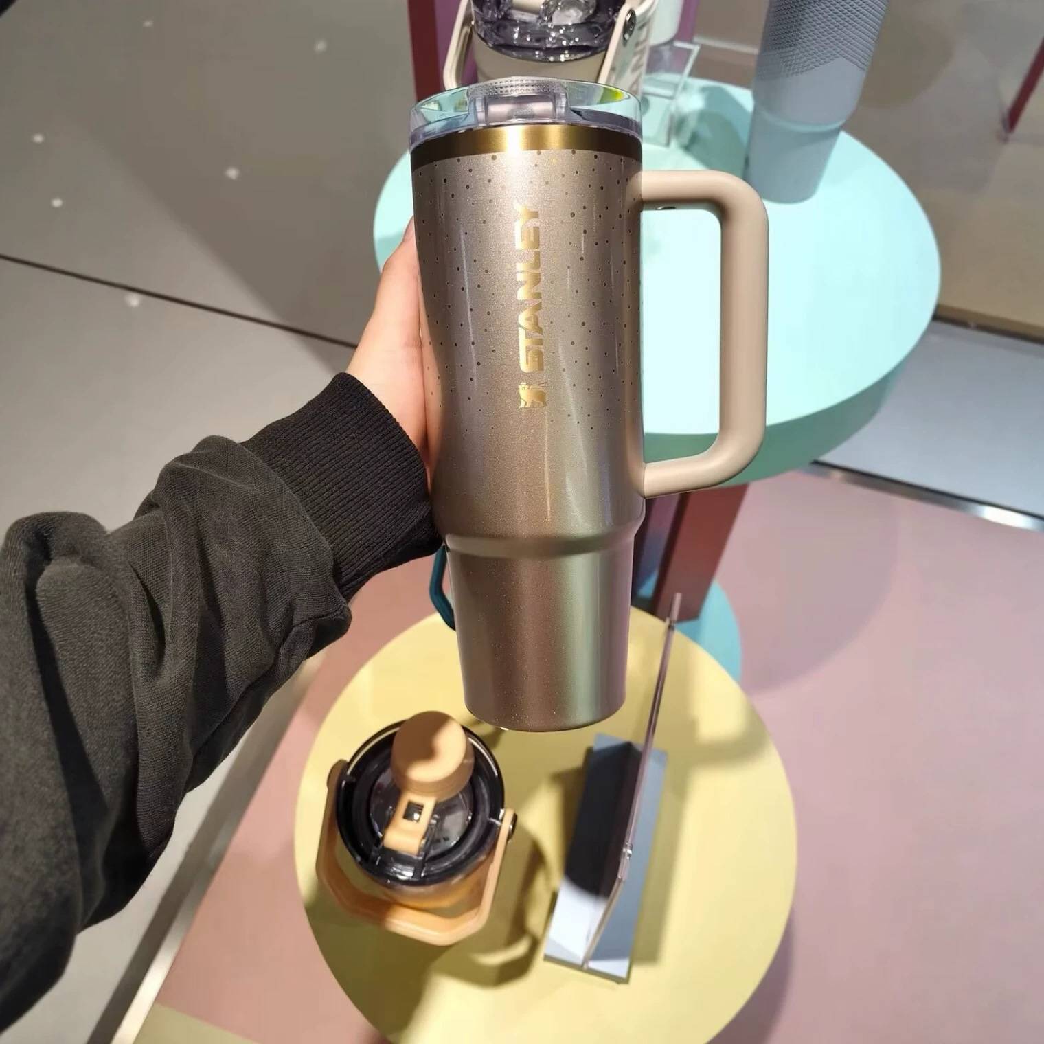 新款现货日系列波点珠光香槟金保冷保温杯新款吸管杯大图片