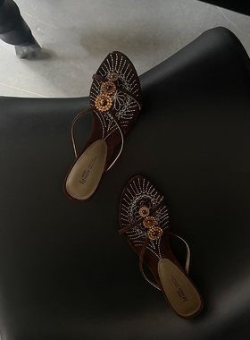 猫跟水钻刺绣凉鞋女夏季新款