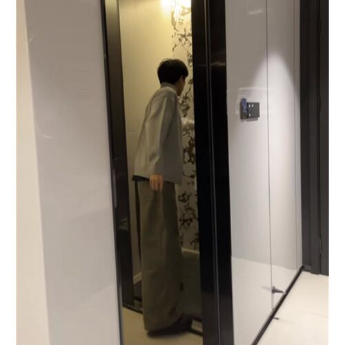 入秋穿搭浅灰色立领毛衣人夫感穿搭男ZZYT衣服潮流百搭针织衫上衣
