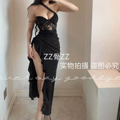ZZ骨ZZ 街头时尚设计感开叉斜肩蕾丝拼接半透明吊带裙连衣裙长裙