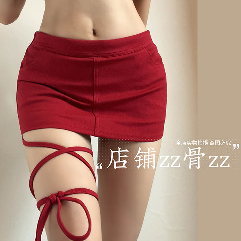 ZZ骨ZZ 秋季新款街头甜酷休闲风低腰短款纯色包臀交叉系带半身裙