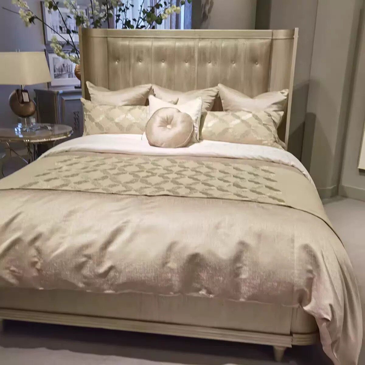 美克美家art真皮软包实木床美式轻奢主卧大床1米8家用牢固床婚床