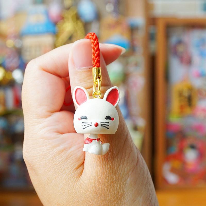 日本包包挂件伏见稻荷大社白狐狸礼物周边配饰现货现货痛包谷子