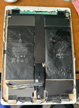 (议价产品)A1584金色  战斗机  当配机出售,非诚勿扰