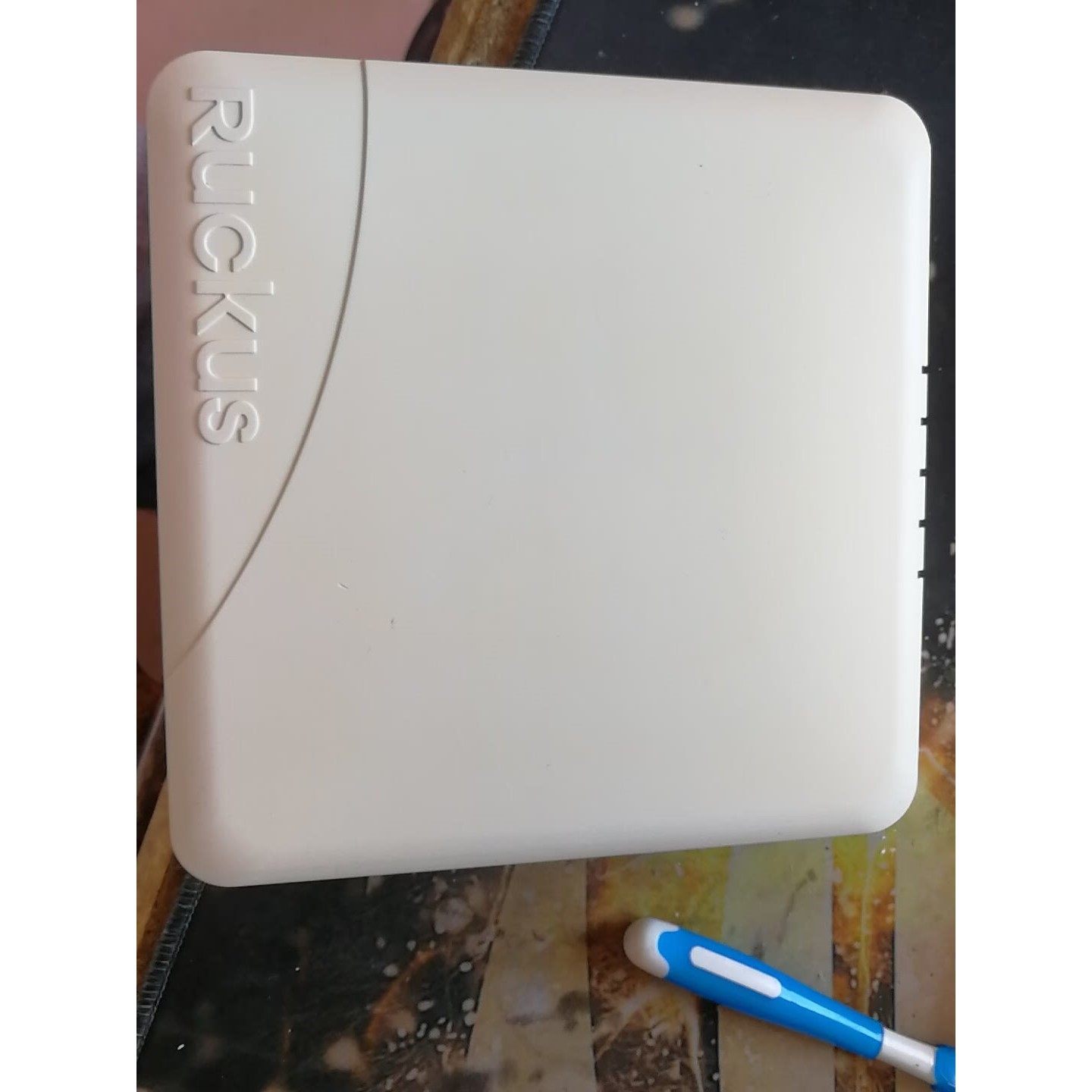 【议价产品】优科 RUCKUS R500高带机量WIFI无线AP高并发虚询价