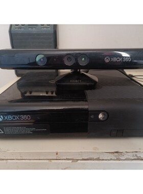 【议价产品】xbox360E CONSOLE游戏机主机 带体感 (250询价