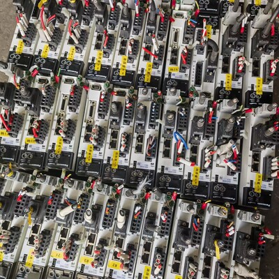 (议价产品)拆机松下A6 100w伺服电机 总线型 MADLN05BE