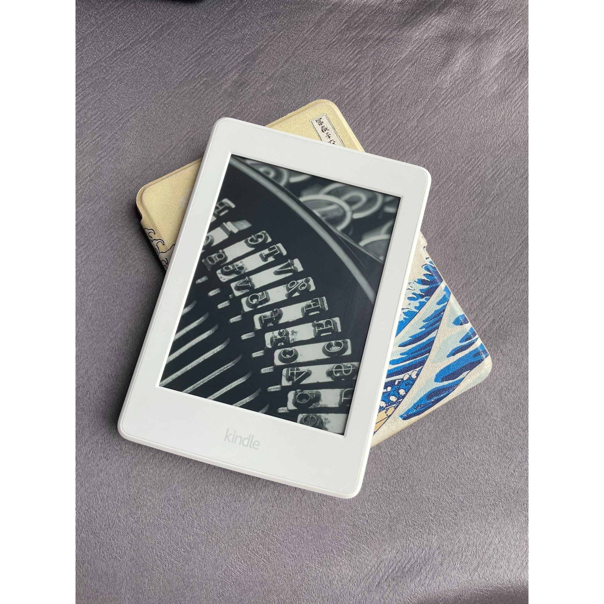 【议价产品】97新(32G)亚马逊kinde kpw3漫画版,有24级背询价