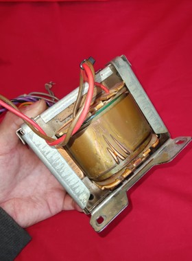 【议价产品】双32V功放变压器 ,32VX2日本功放拆机方牛,日本TAM询