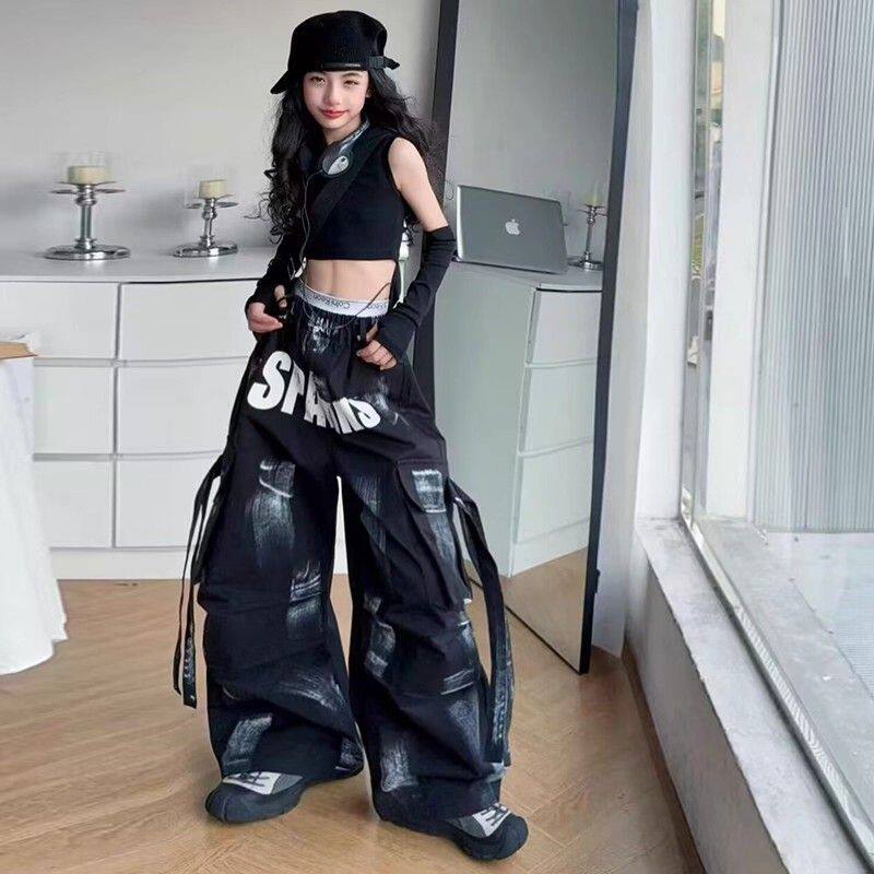 街舞运动套装女童2025春秋新款甜酷连帽分袖T恤涂鸦工装裤两件套