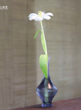 心缘堂琉璃花瓶【长颈菱腰瓶】花器花插透明简约家居茶室琉璃摆件