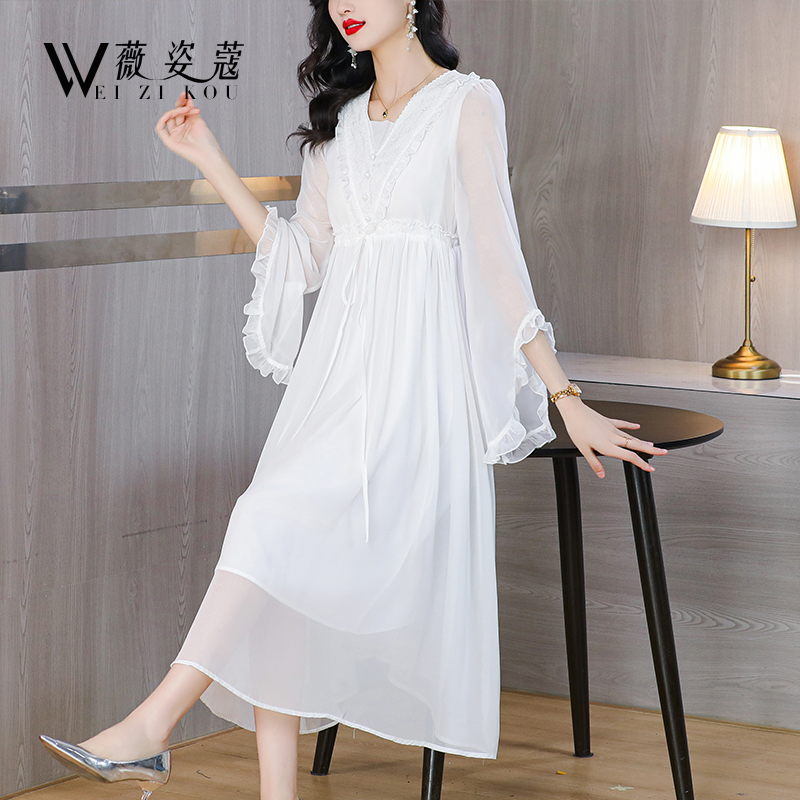 白色连衣裙2024年春季新款女装气质高级感夏天仙气雪纺中长款裙子