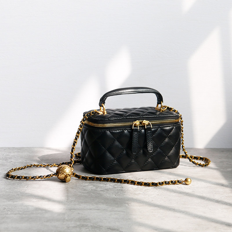 包包女斜挎包黑色羊皮长盒子包小金球化妆包休闲真皮手提小方包潮,箱包皮具/热销女包/男包,通用款女包,淘宝优惠券,粉丝福利购,淘宝优惠卷