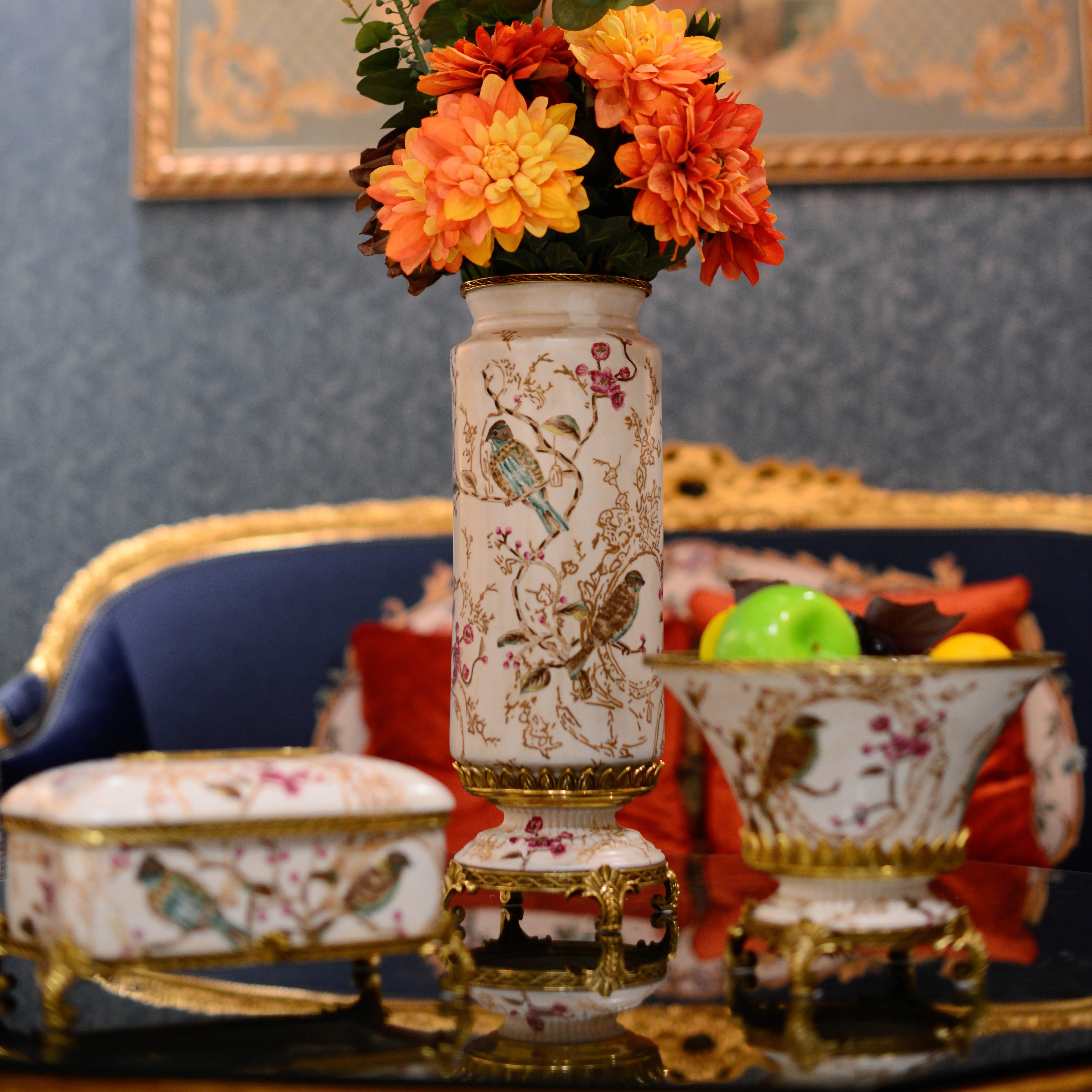 卡斯特兰欧式美式铜配瓷桌面摆件