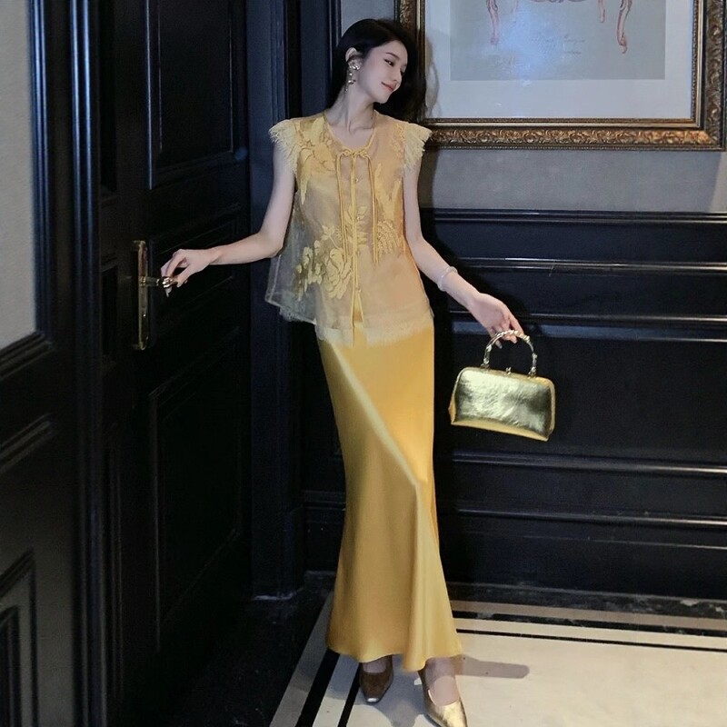 夏季新款名媛气质两件套女新中式国风醋酸缎面黄色吊带连衣裙套装