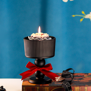 慵懒周末香薰蜡烛礼盒家用室内小众高级香氛送闺蜜朋友女生日礼物