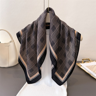 经典 格纹人字纹棉麻感小方巾丝巾仿丝绒头巾披肩防晒围脖女士围巾