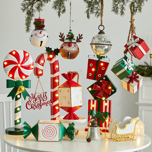 2025年新款圣诞节发光铁艺铃铛糖果礼盒装饰摆件橱窗家用装扮布置