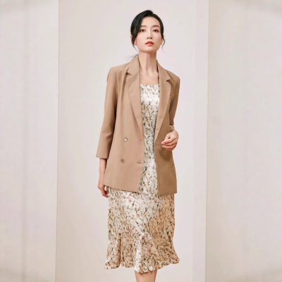 2025秋冬新款吊带油画碎花连衣裙女中长款收腰显瘦鱼尾裙HT30701