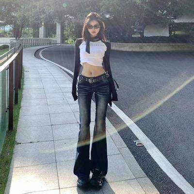 美式复古低腰辣妹微喇叭牛仔裤女2025春季新款弹力修身显瘦马蹄裤